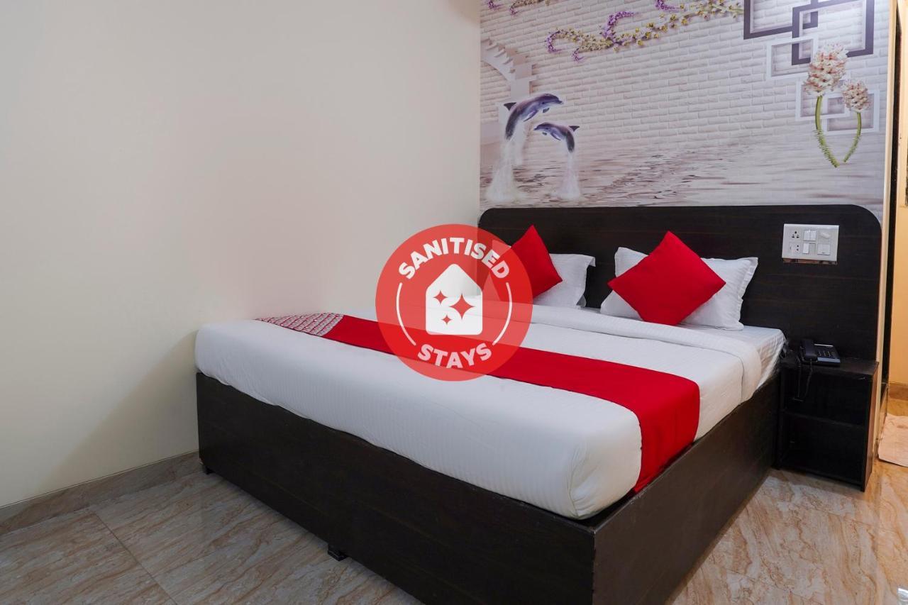Oyo Flagship 68474 Hotel Viraj 浦那 外观 照片
