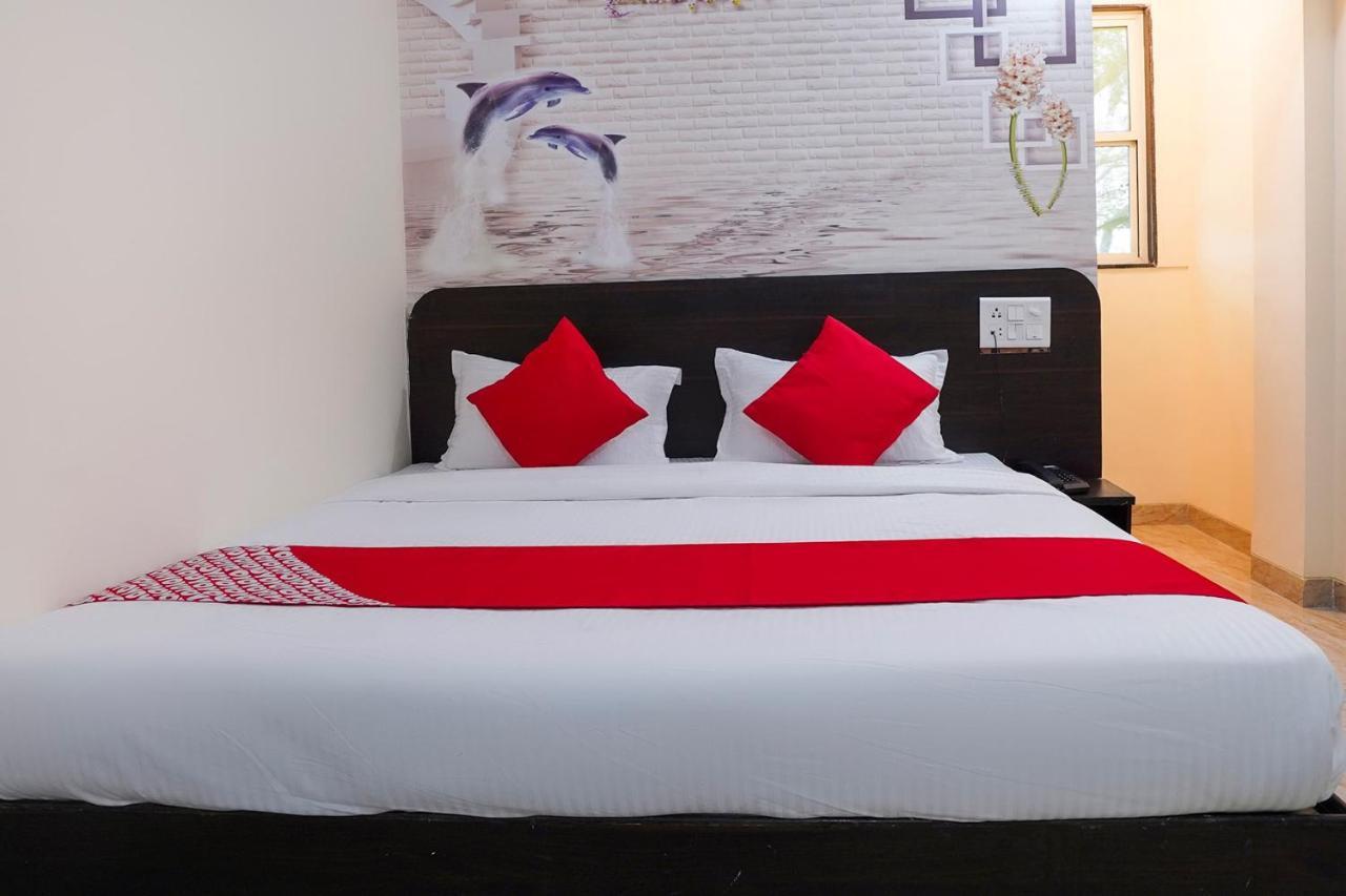 Oyo Flagship 68474 Hotel Viraj 浦那 外观 照片