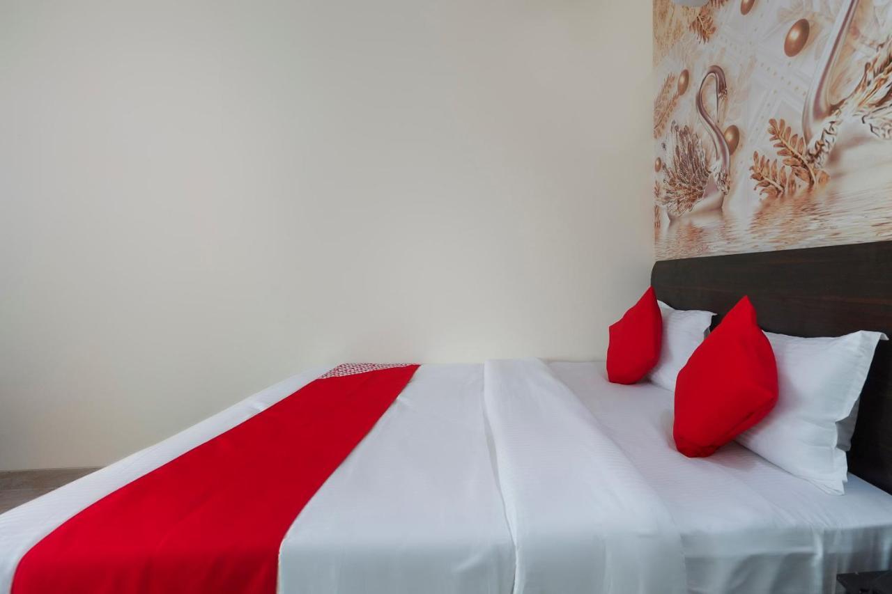 Oyo Flagship 68474 Hotel Viraj 浦那 外观 照片